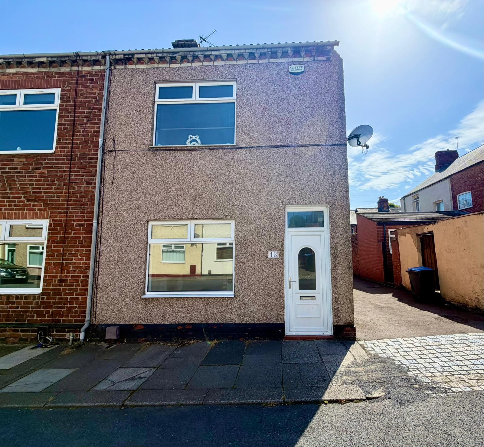 3 bedroom end terraced house For Sale in Bishop Auckland - Property photograph.