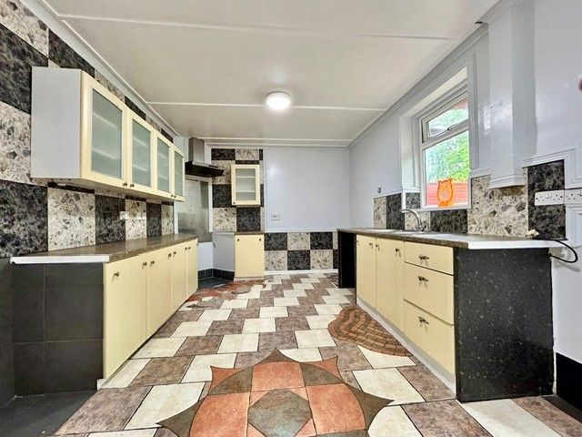  - Kitchen Diner