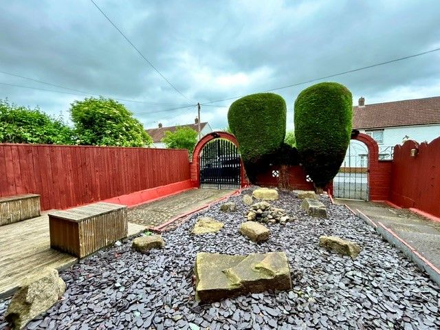  - Front Garden