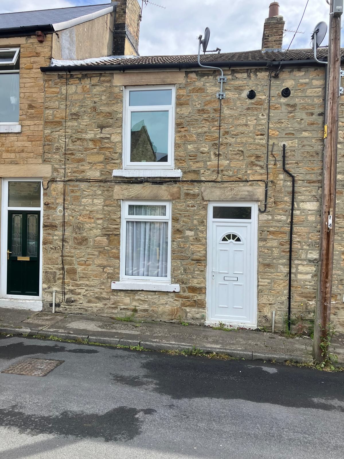 3 bedroom mid terraced house For Sale in Howden Le Wear - Front.