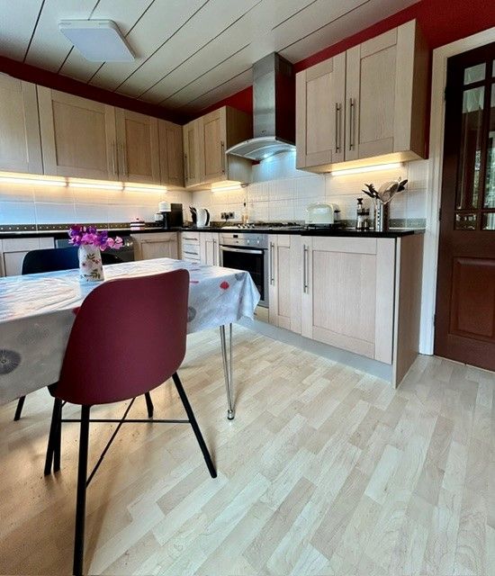  - Breakfast Kitchen