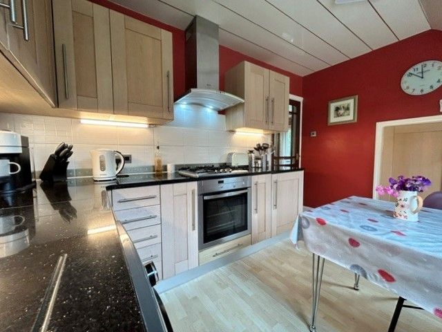  - Breakfast Kitchen