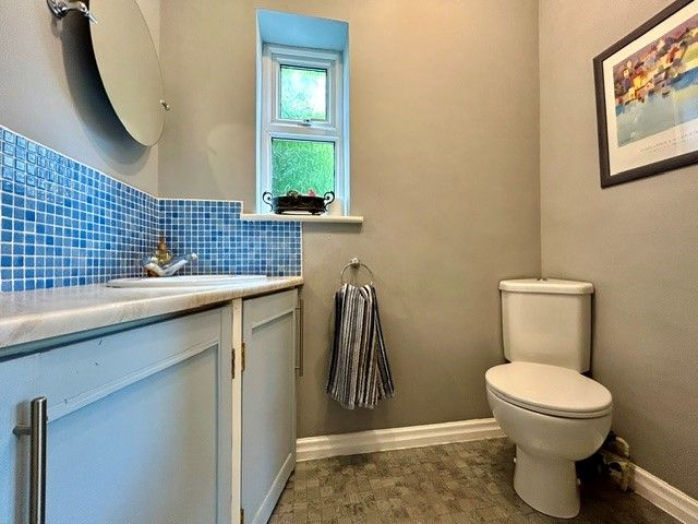  - Ground Floor Cloakroom/Wc