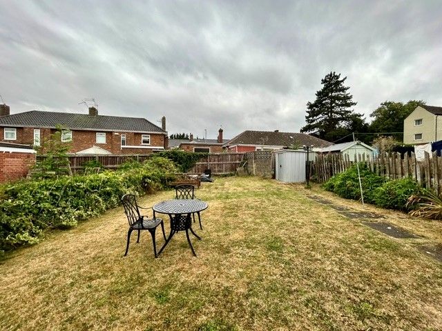  - Rear Garden