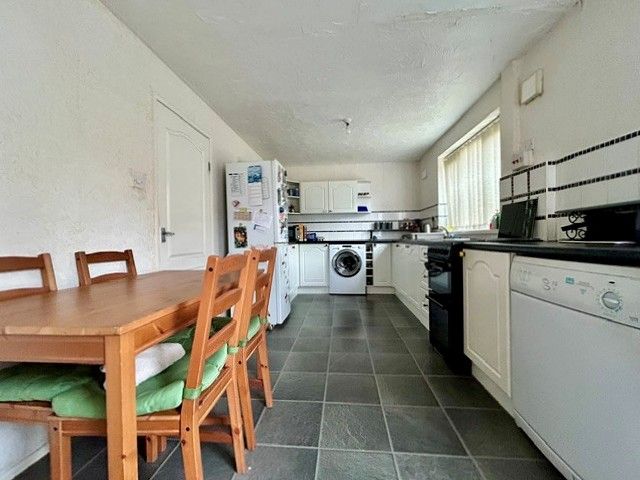  - Kitchen Diner