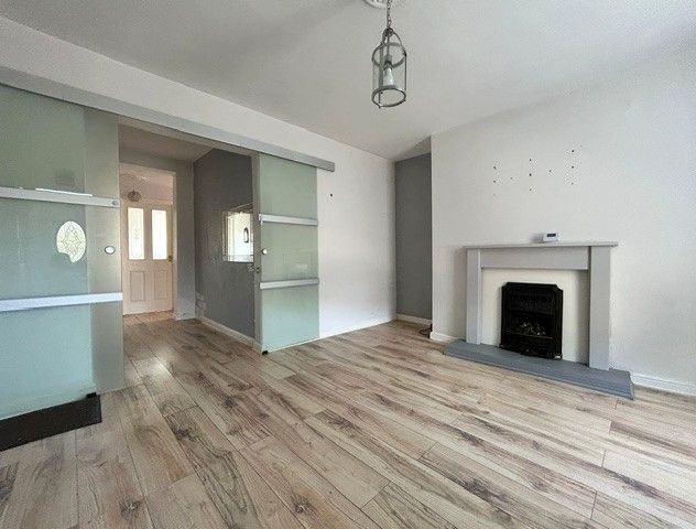 2 bedroom mid terraced house For Sale in Bishop Auckland - Property photograph.