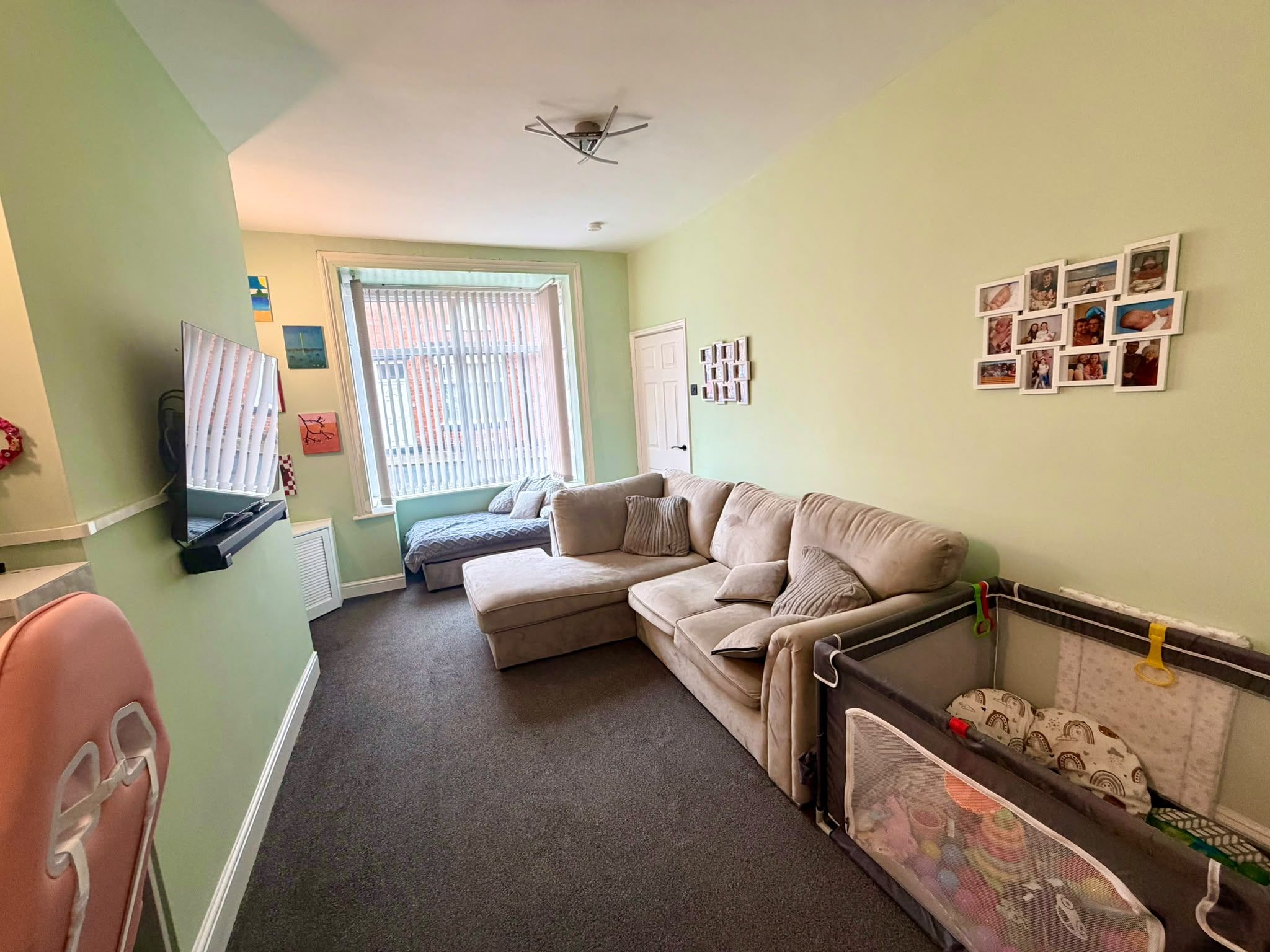 2 bedroom mid terraced house For Sale in Shildon - Property photograph.