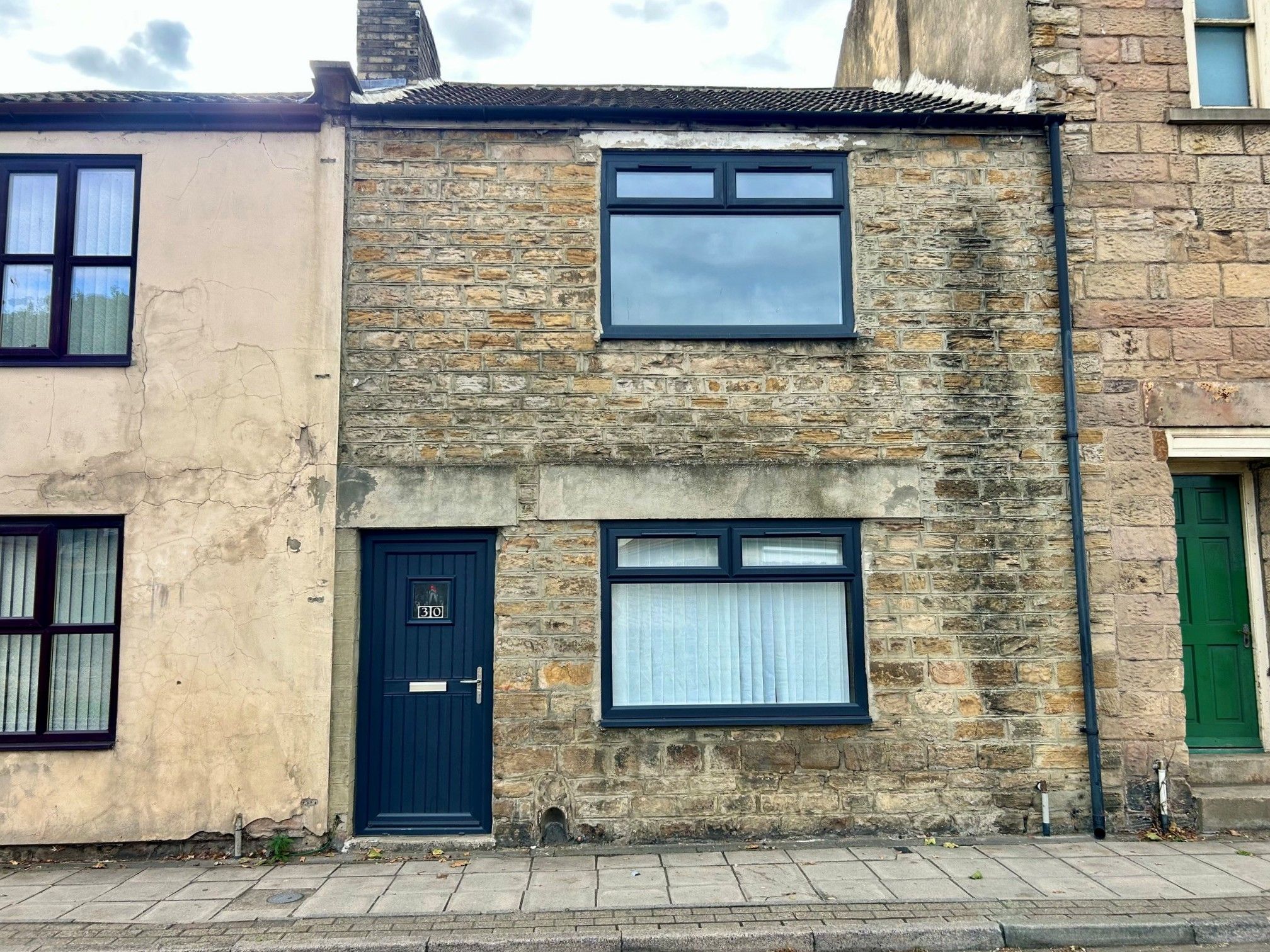 2 bedroom mid terraced house For Sale in West Auckland - Front Elevation.