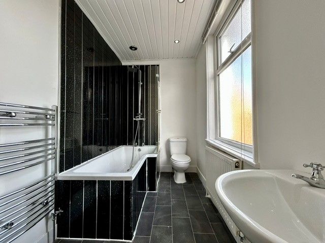  - Family Bathroom