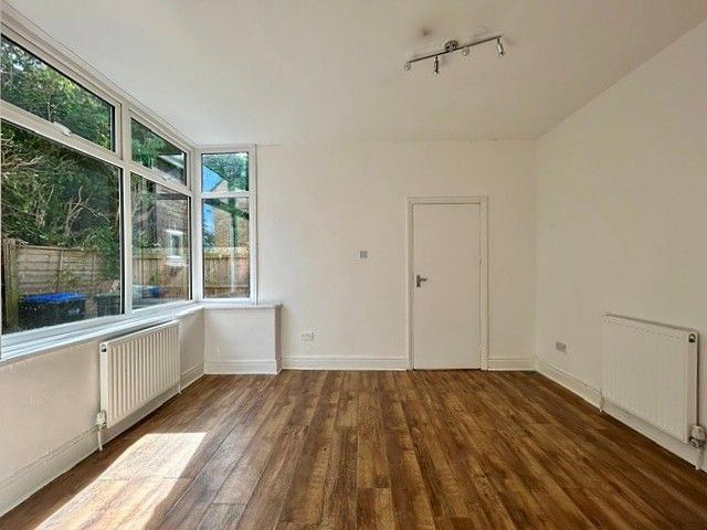  - Breakfast Room