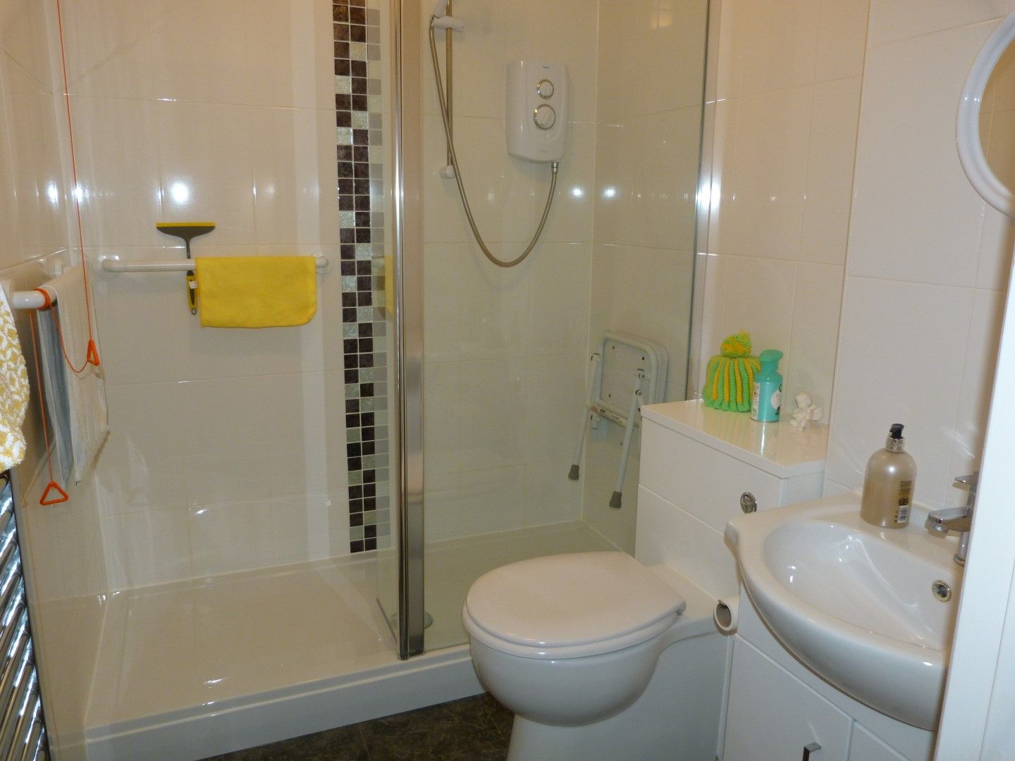 1 bedroom apartment flat/apartment SSTC in Broadstairs - Photograph 6
