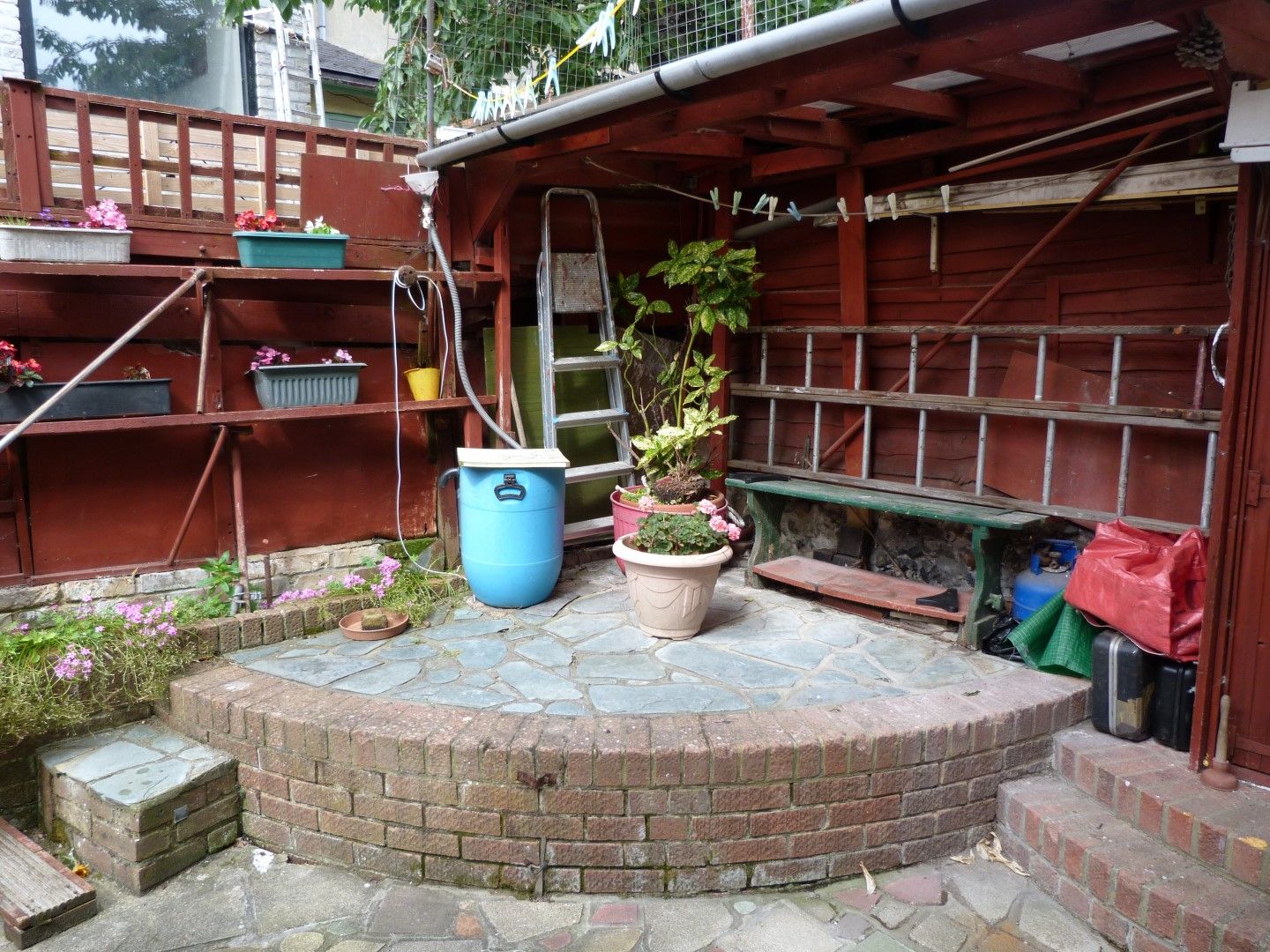 2 bedroom cottage house SSTC in Margate - Photograph 7