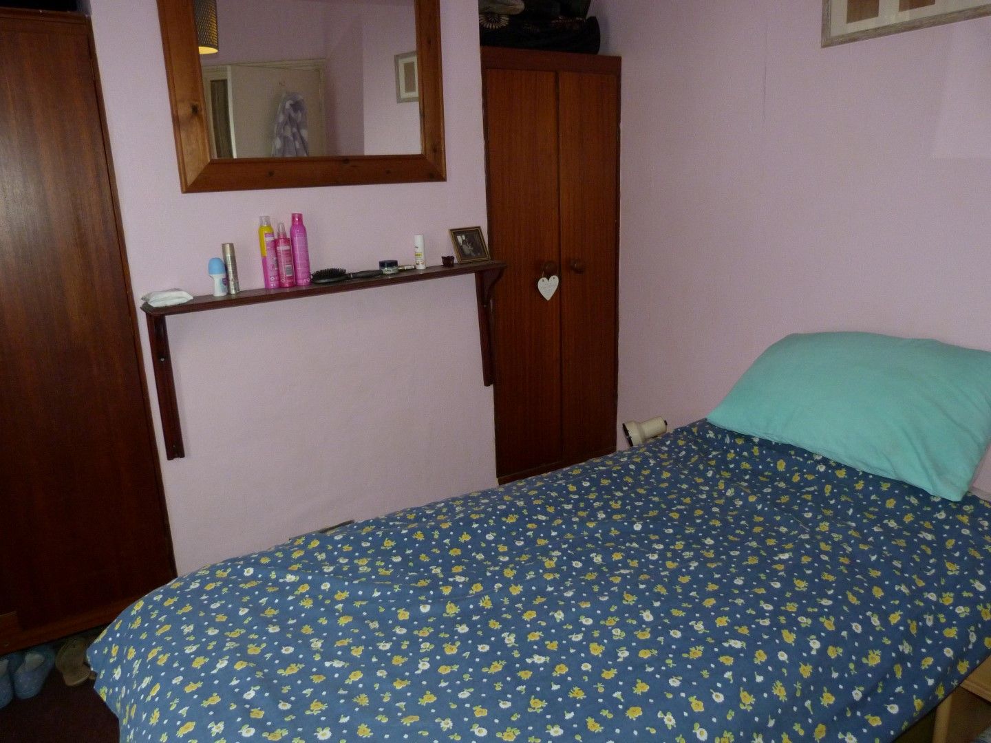 2 bedroom cottage house SSTC in Margate - Photograph 5