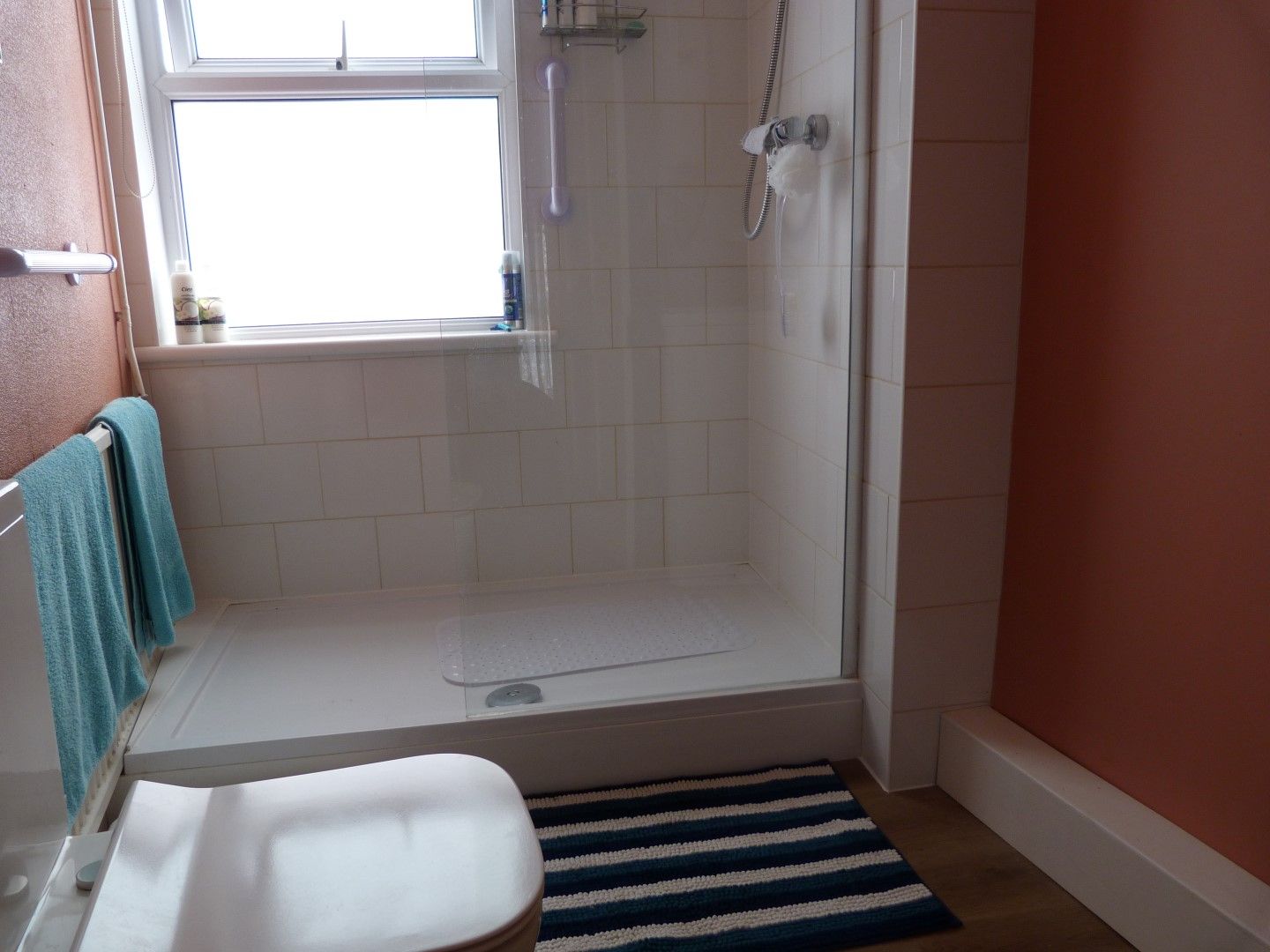 2 bedroom cottage house SSTC in Margate - Photograph 6