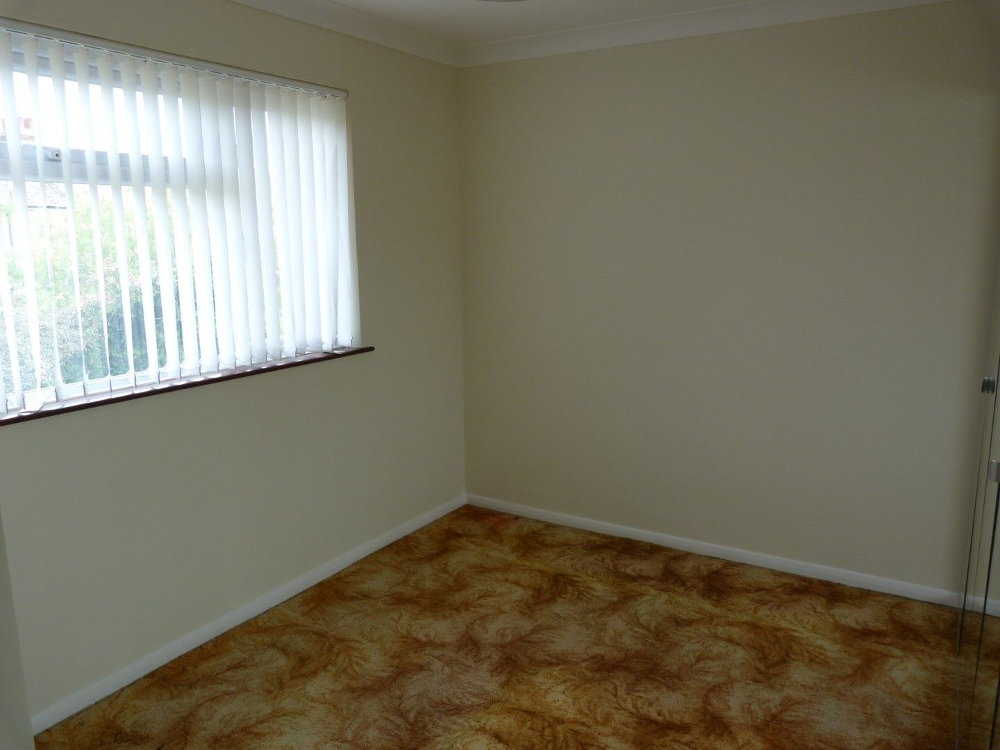 3 bedroom semi-detached house SSTC in Broadstairs - Photograph 6