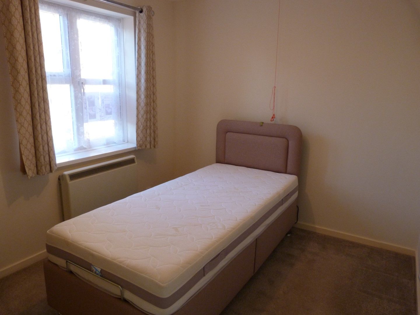 1 bedroom ground floor flat/apartment SSTC in Broadstairs - Photograph 5