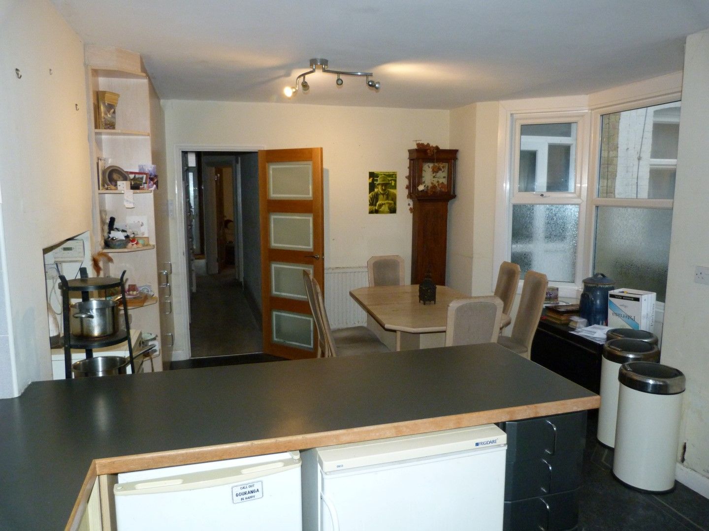 4 bedroom mid terraced house For Sale in Broadstairs - Photograph 3