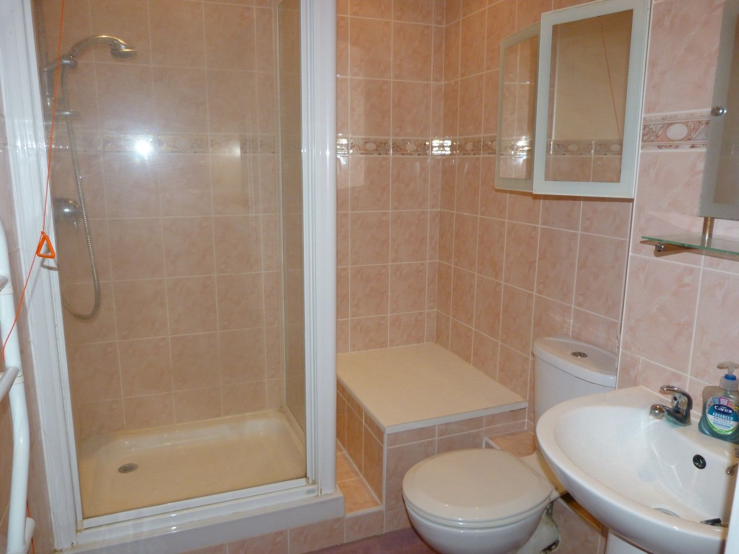 1 bedroom flat flat/apartment SSTC in Broadstairs - Photograph 6
