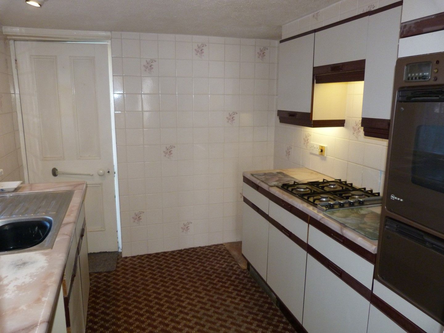 2 bedroom mid terraced house SSTC in Ramsgate - Photograph 4