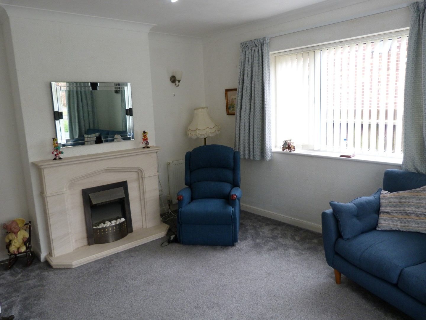 2 bedroom link detached bungalow SSTC in Broadstairs - Photograph 2