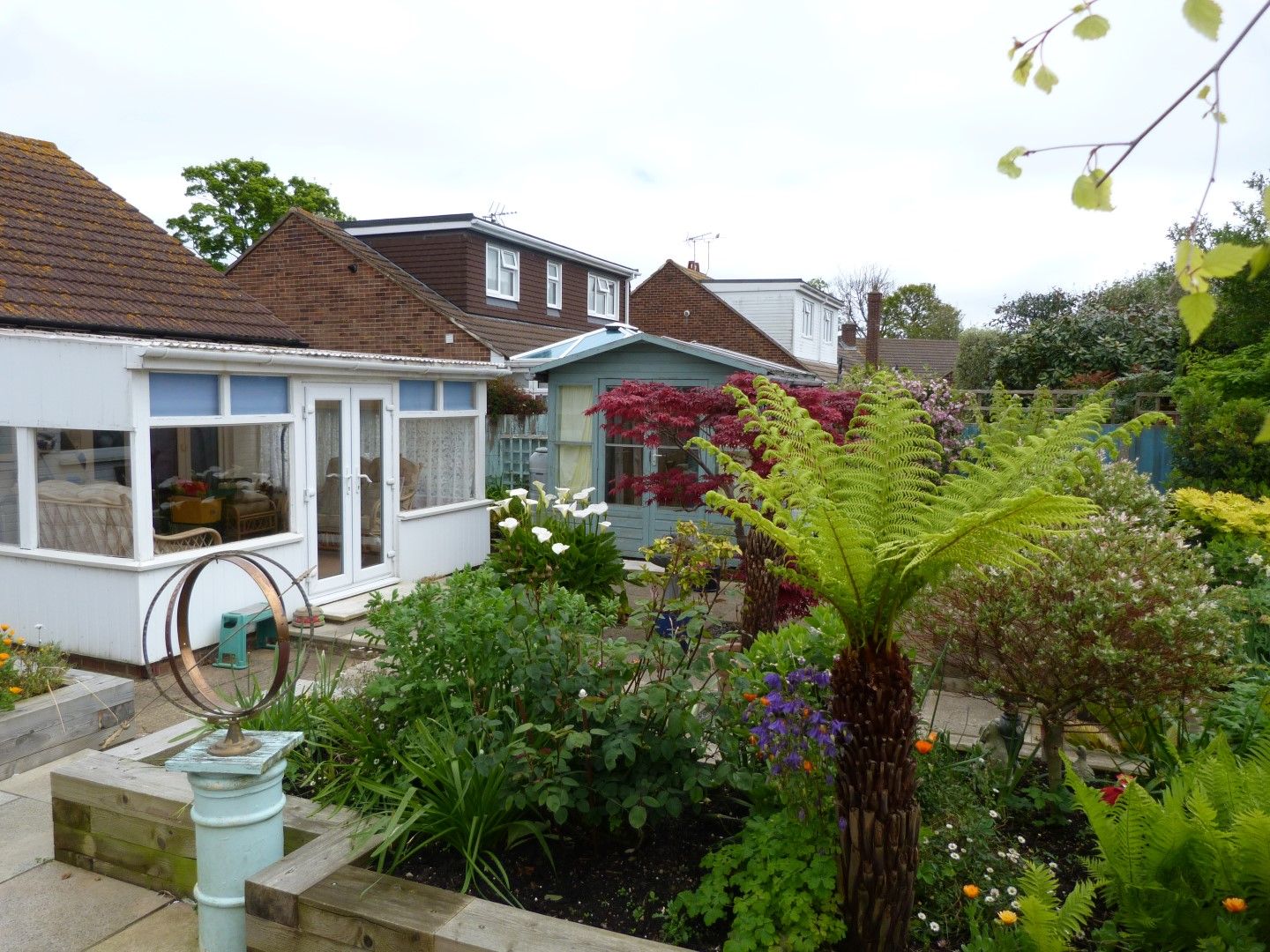 2 bedroom link detached bungalow SSTC in Broadstairs - Photograph 8