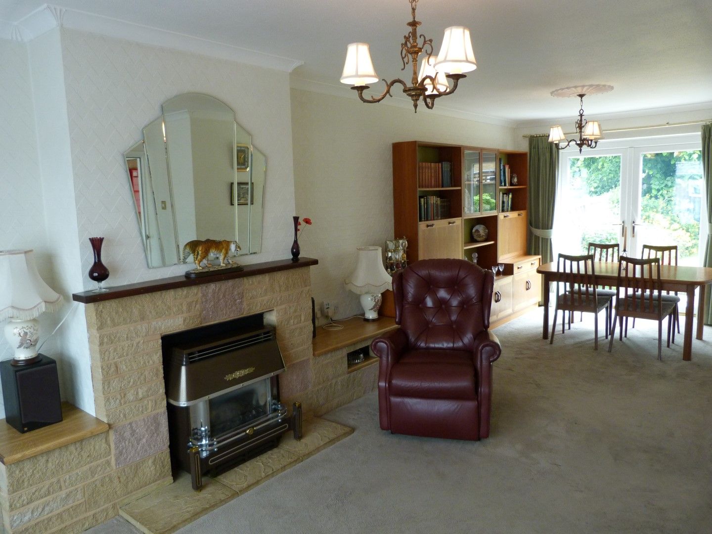 3 bedroom semi-detached house SSTC in Margate - Photograph 3