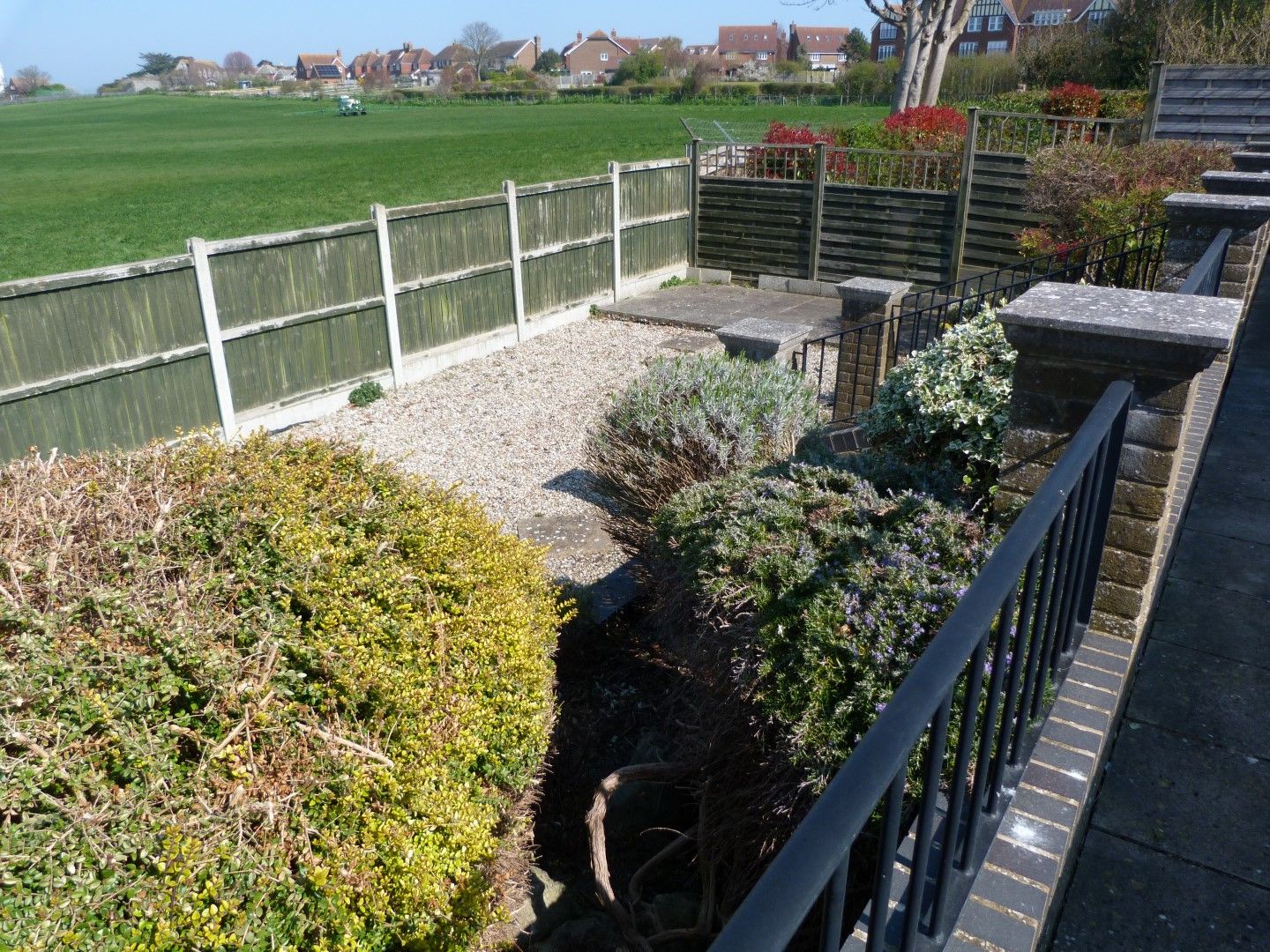3 bedroom detached bungalow SSTC in Broadstairs - Photograph 11
