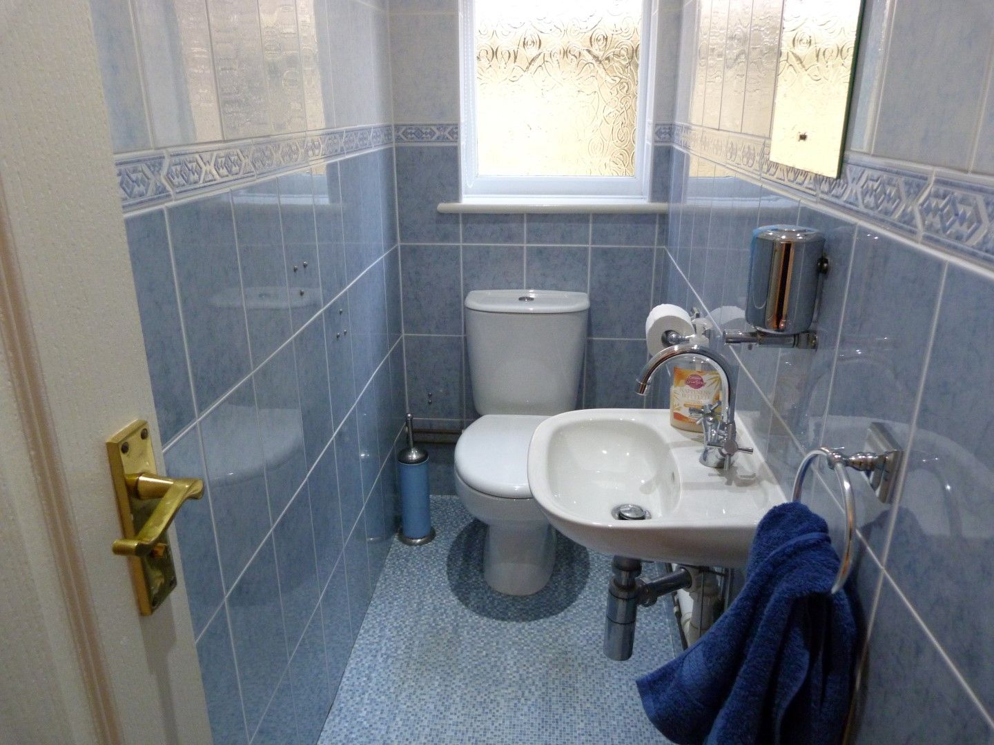 3 bedroom detached bungalow SSTC in Broadstairs - Photograph 10