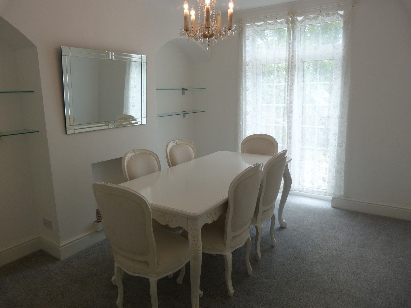 4 bedroom semi-detached house SSTC in Broadstairs - Photograph 4