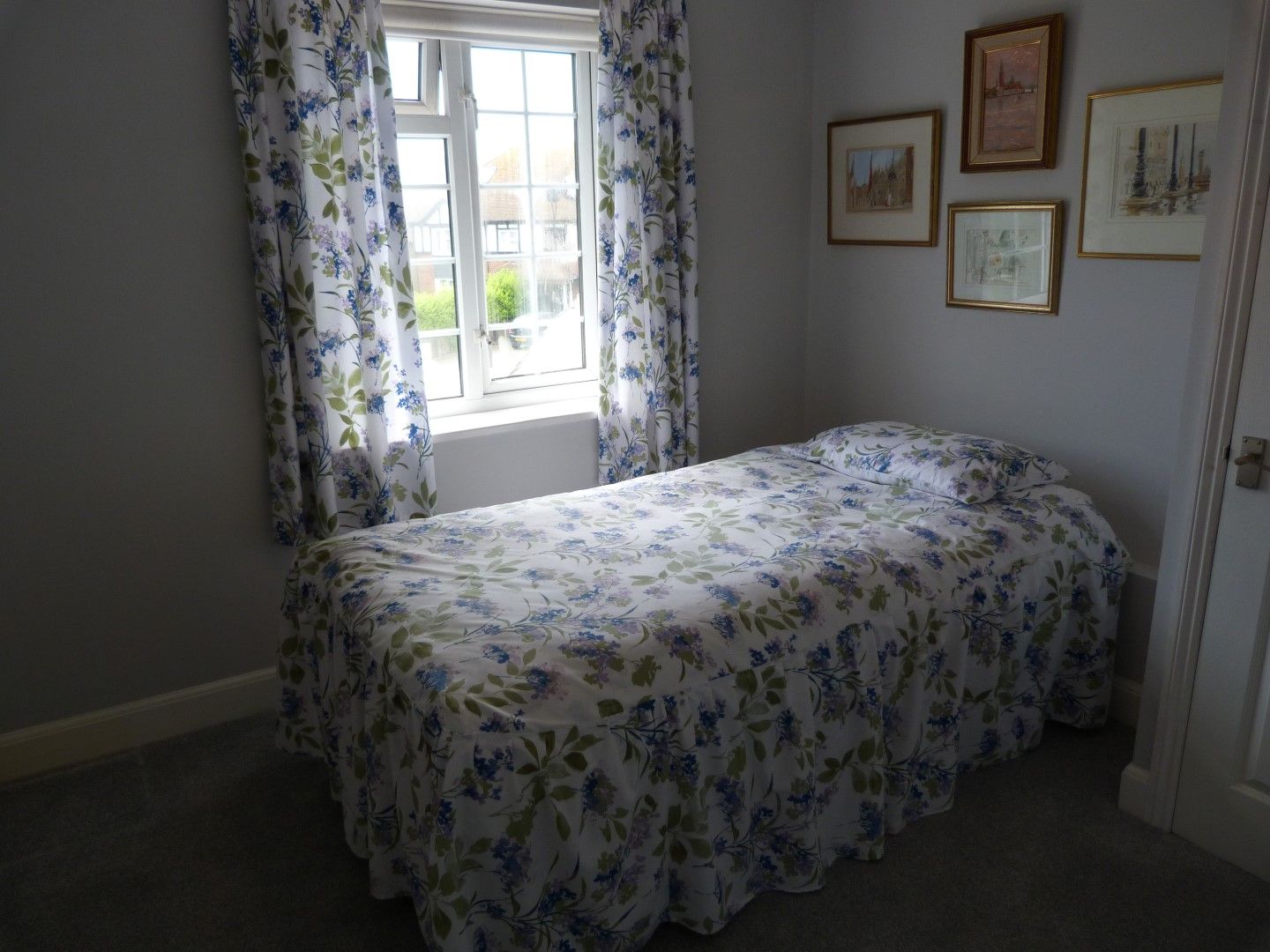 4 bedroom semi-detached house SSTC in Broadstairs - Photograph 10