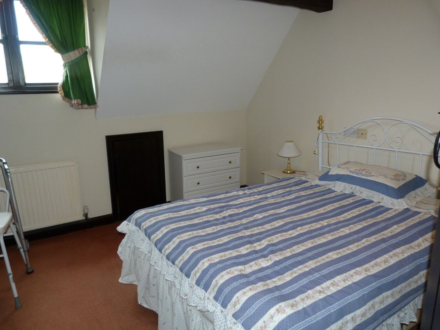 4 bedroom detached house SSTC in Broadstairs - Photograph 14