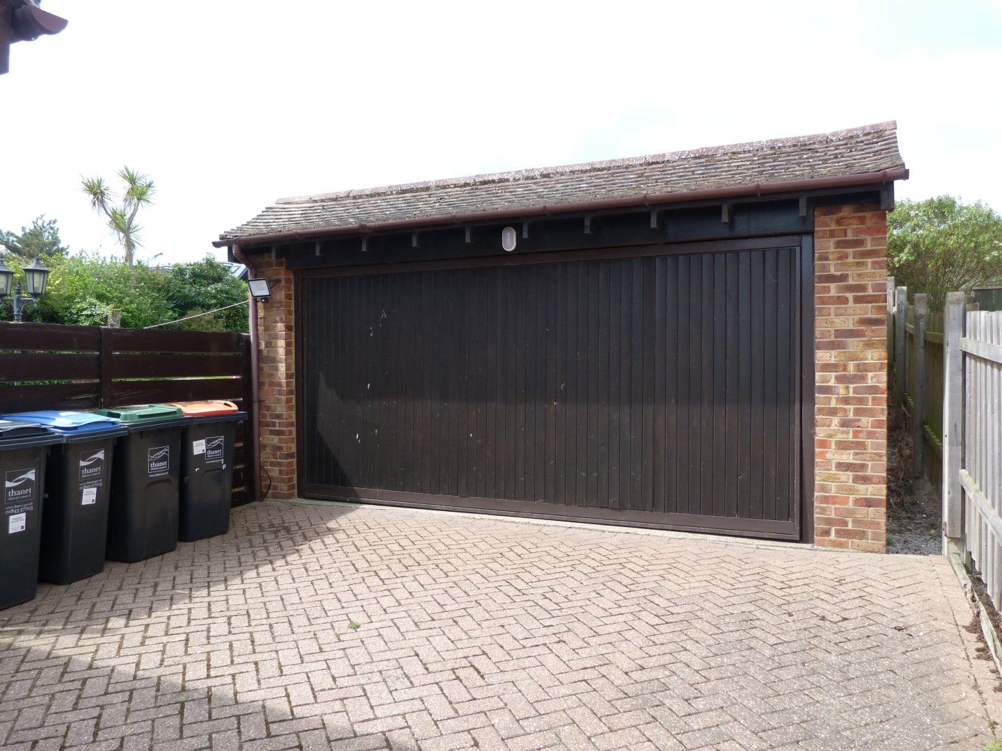 4 bedroom detached house SSTC in Broadstairs - Photograph 3