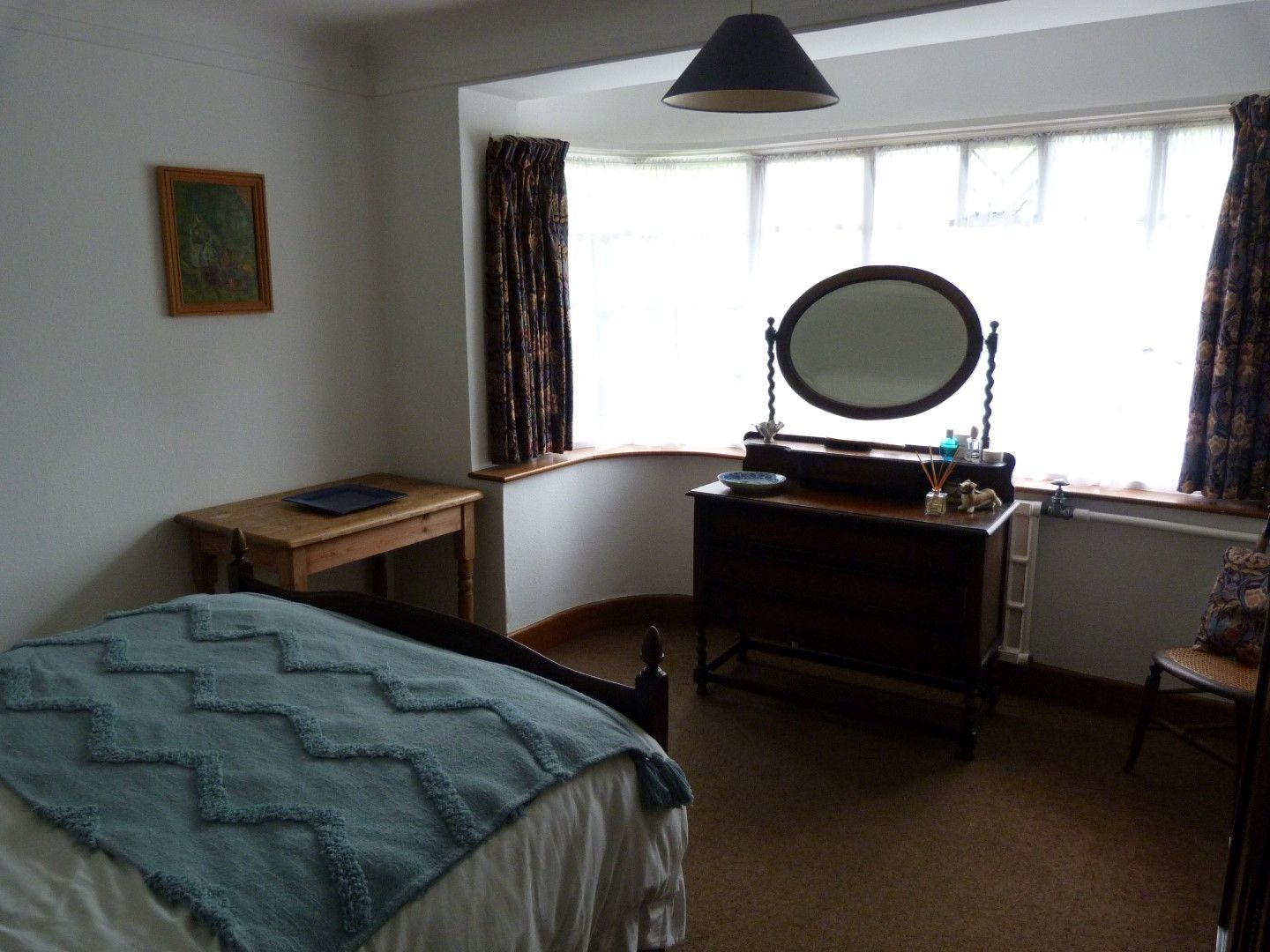 3 bedroom detached bungalow SSTC in Broadstairs - Photograph 6