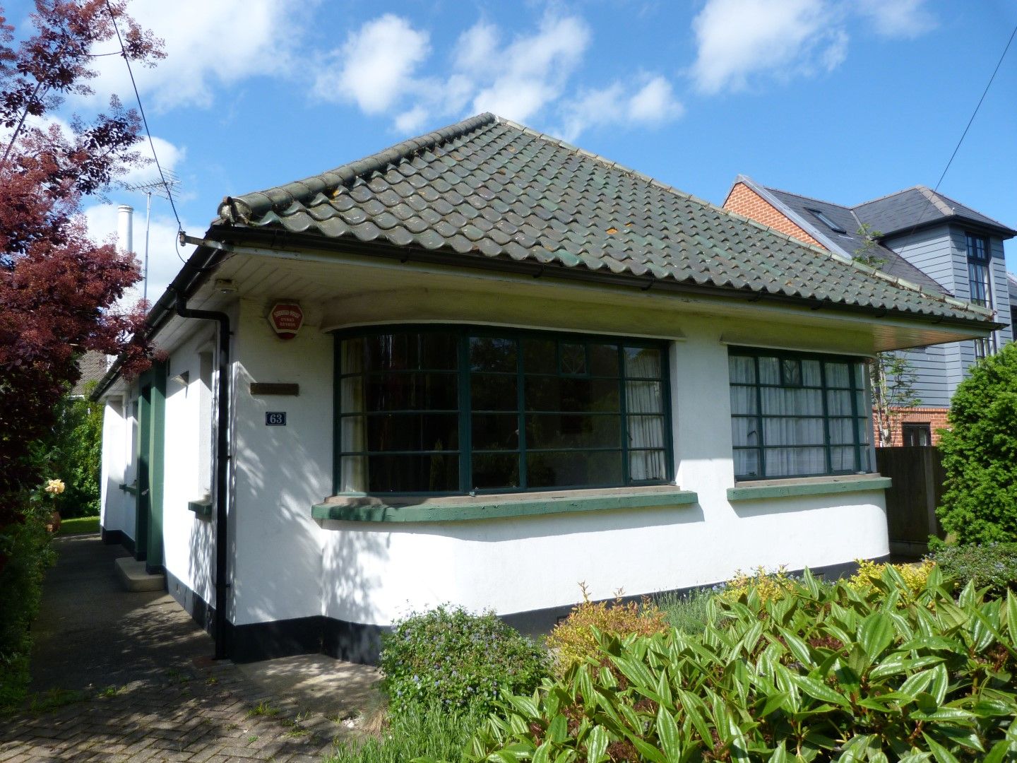 3 bedroom detached bungalow SSTC in Broadstairs - Photograph 2