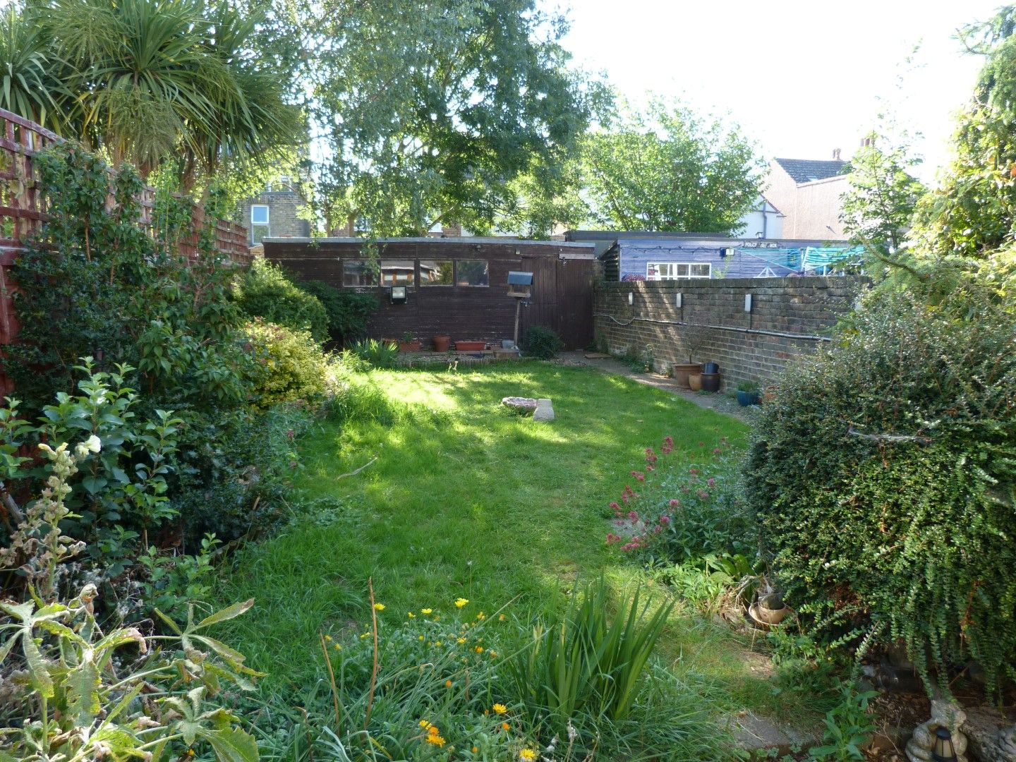 3 bedroom semi-detached house SSTC in Ramsgate - Photograph 9