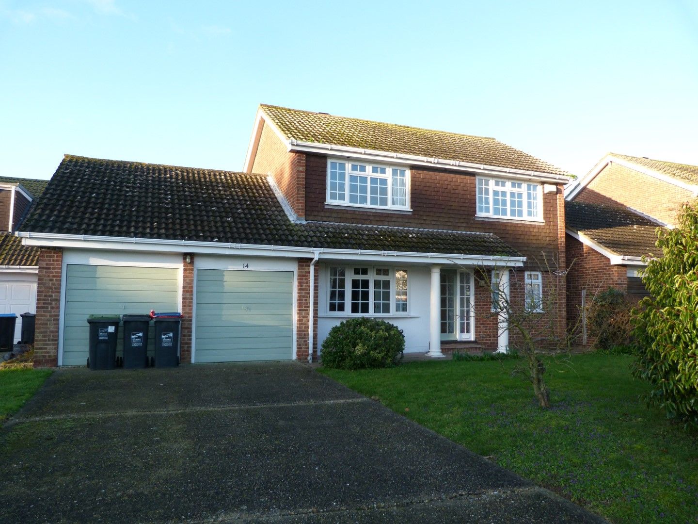 4 bedroom detached house SSTC in Broadstairs - Photograph 1