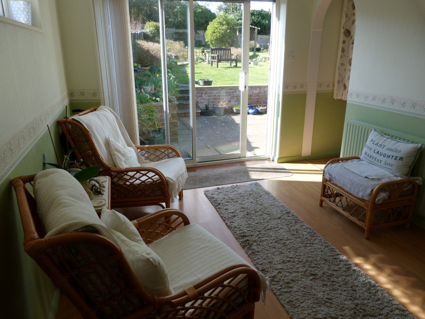 2 bedroom semi-detached bungalow SSTC in Broadstairs - Photograph 3