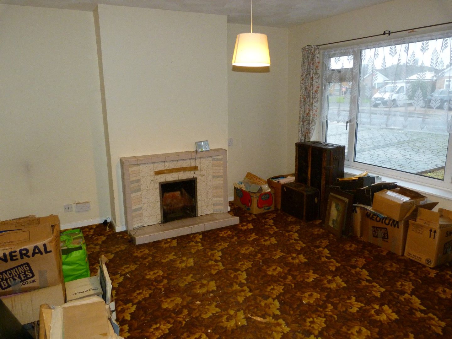 2 bedroom semi-detached bungalow SSTC in Broadstairs - Photograph 2