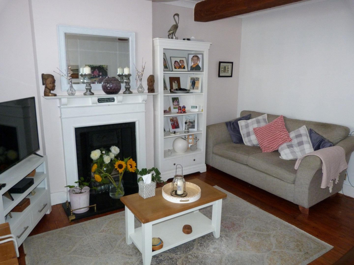 2 bedroom mid terraced house SSTC in Broadstairs - Photograph 2