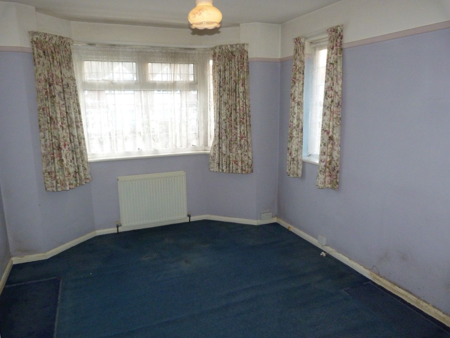 2 bedroom semi-detached bungalow SSTC in Broadstairs - Photograph 5