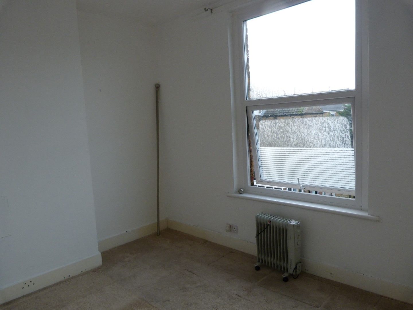 1 bedroom flat flat/apartment For Sale in Broadstairs - Photograph 4