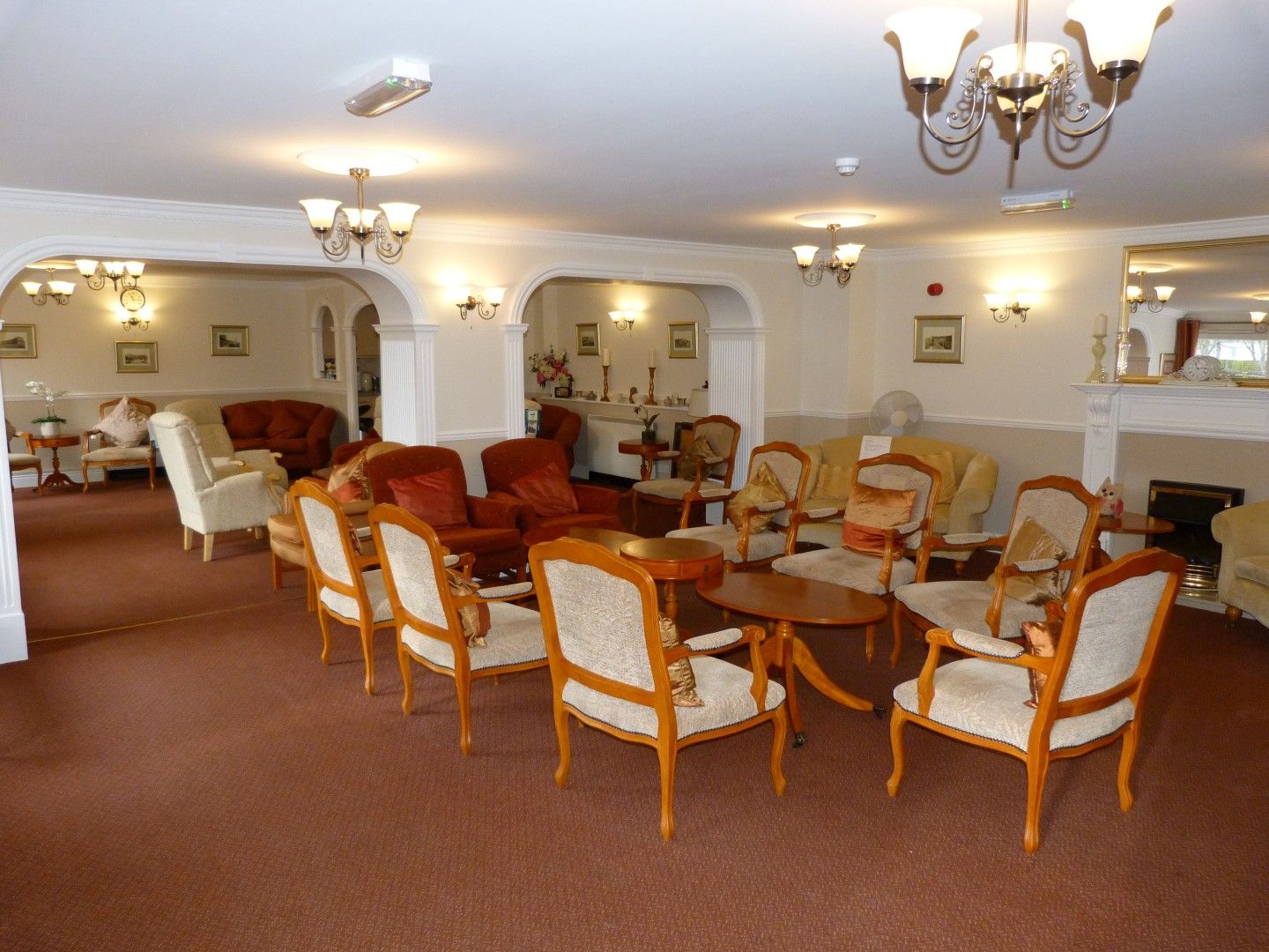 2 bedroom flat flat/apartment For Sale in Margate - Photograph 9