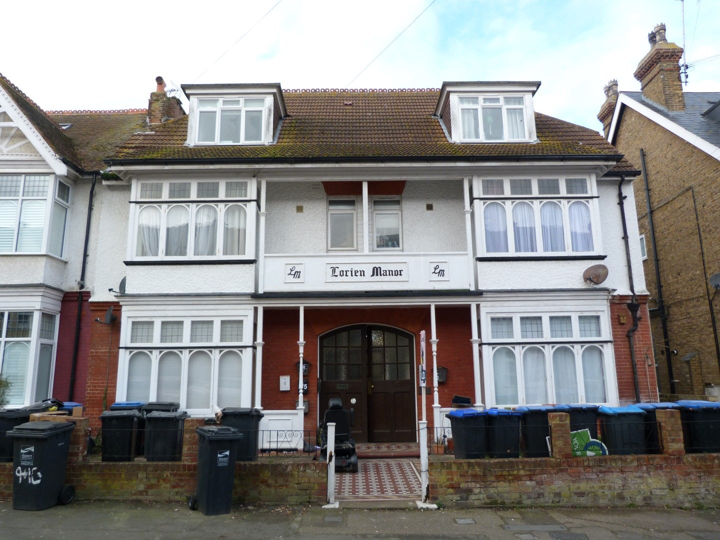1 bedroom ground floor flat/apartment For Sale in Margate - Property photograph