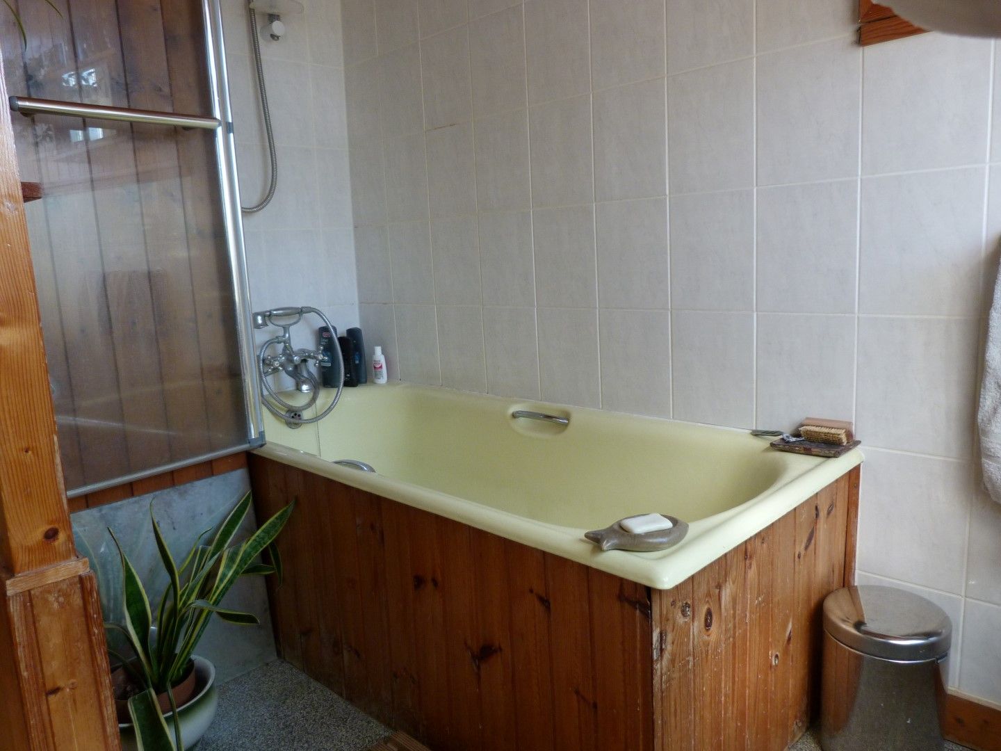 2 bedroom link detached house For Sale in Broadstairs - Photograph 7