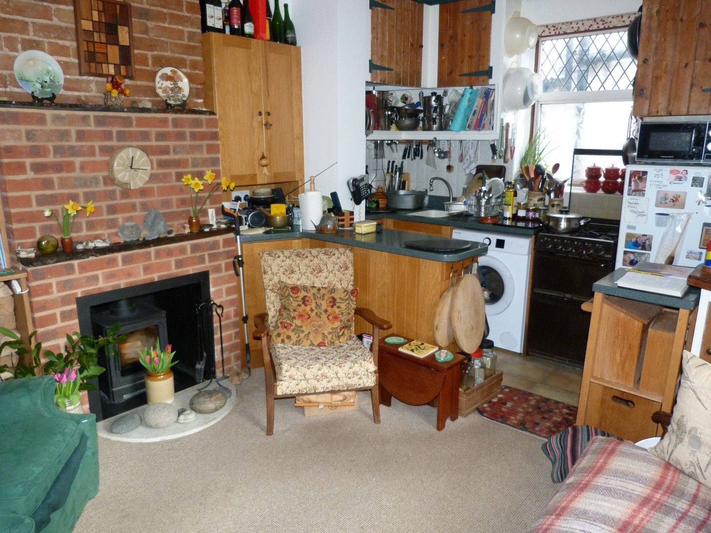 2 bedroom link detached house For Sale in Broadstairs - Photograph 3