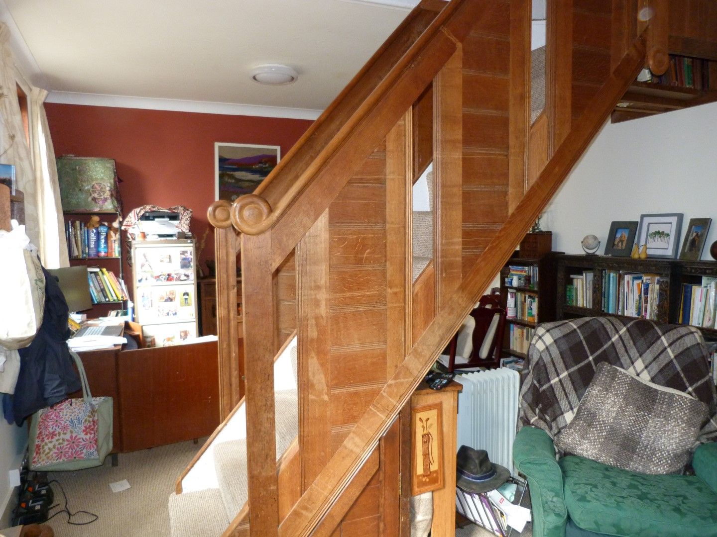 2 bedroom link detached house For Sale in Broadstairs - Photograph 2