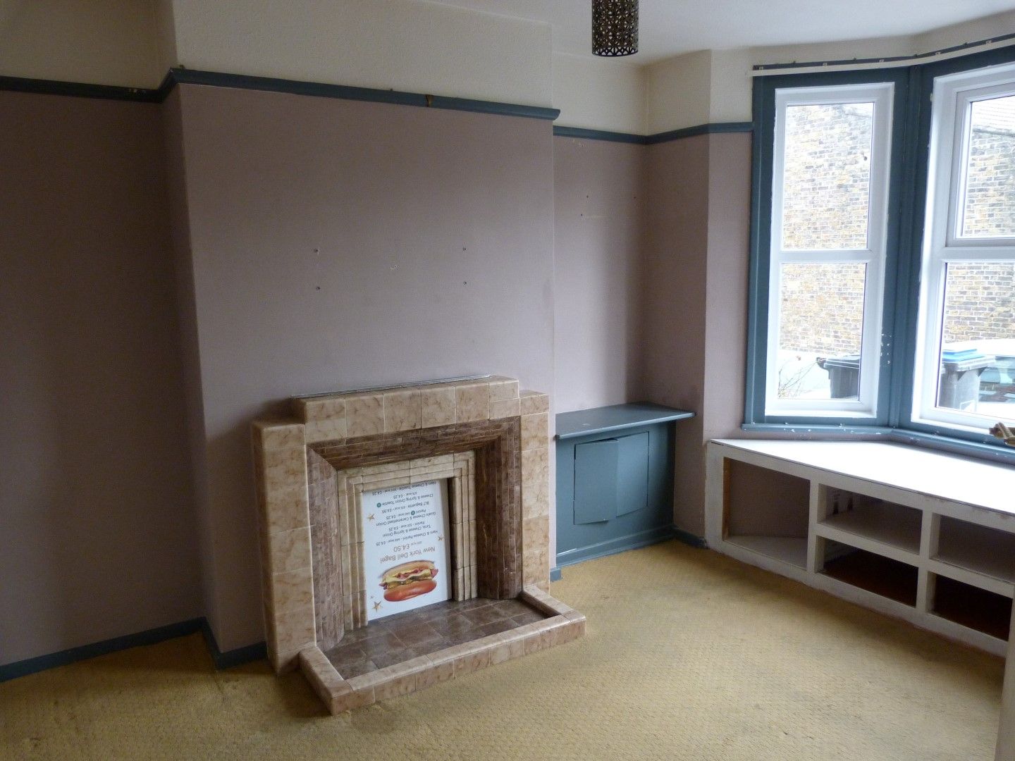 3 bedroom mid terraced house For Sale in Ramsgate - Property photograph