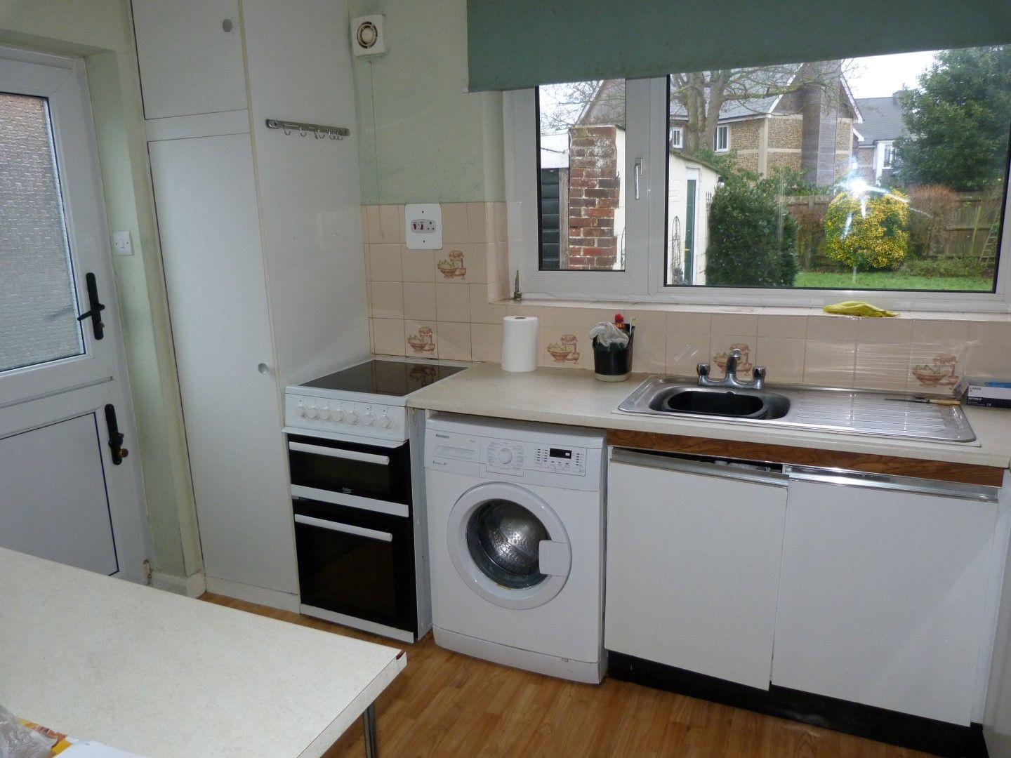 2 bedroom semi-detached bungalow For Sale in Broadstairs - Photograph 4