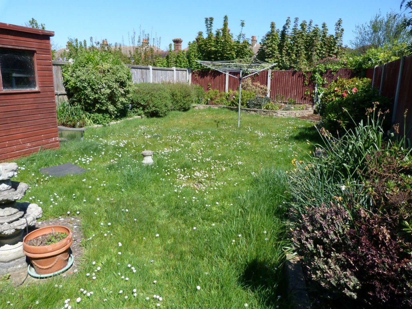 3 bedroom semi-detached house For Sale in Broadstairs - Photograph 7