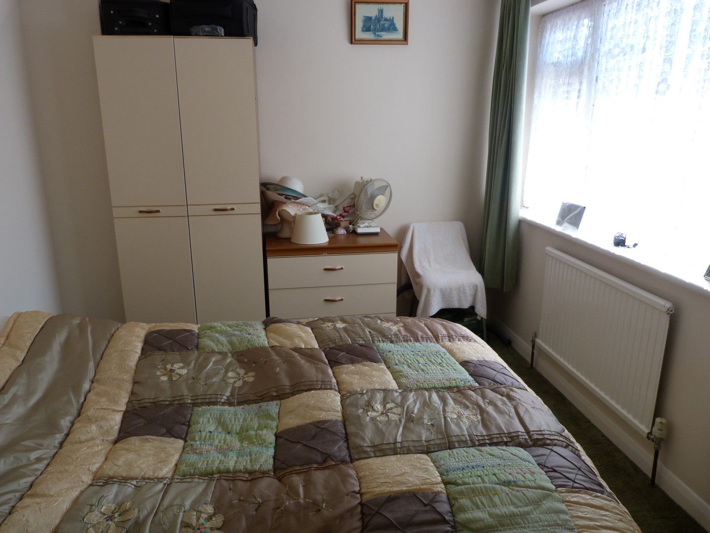 3 bedroom semi-detached house For Sale in Broadstairs - Photograph 6